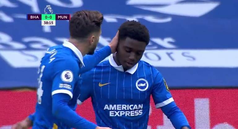  曼联B费任意球绝平拯救主帅  