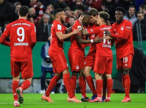  维罗纳防守固若金汤，岩壁战术逼平强敌