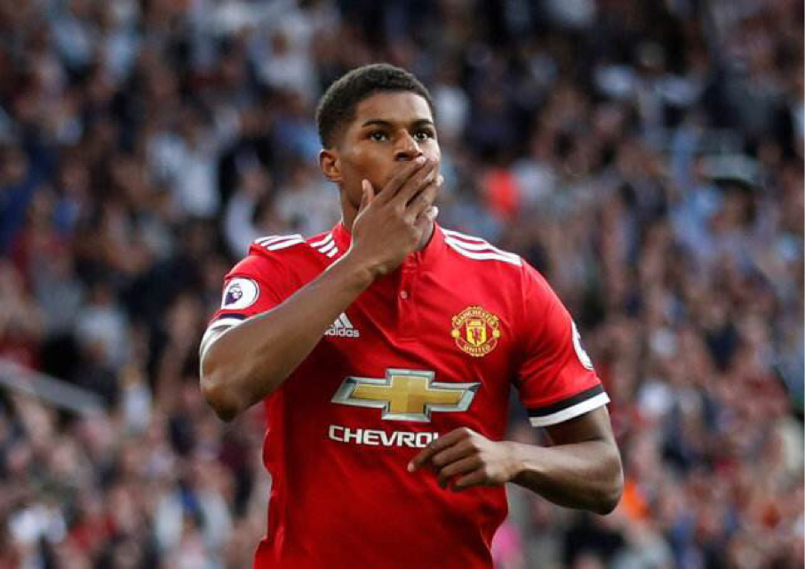  曼联前锋拉什福德独中两元，红魔主场击败水晶宫  